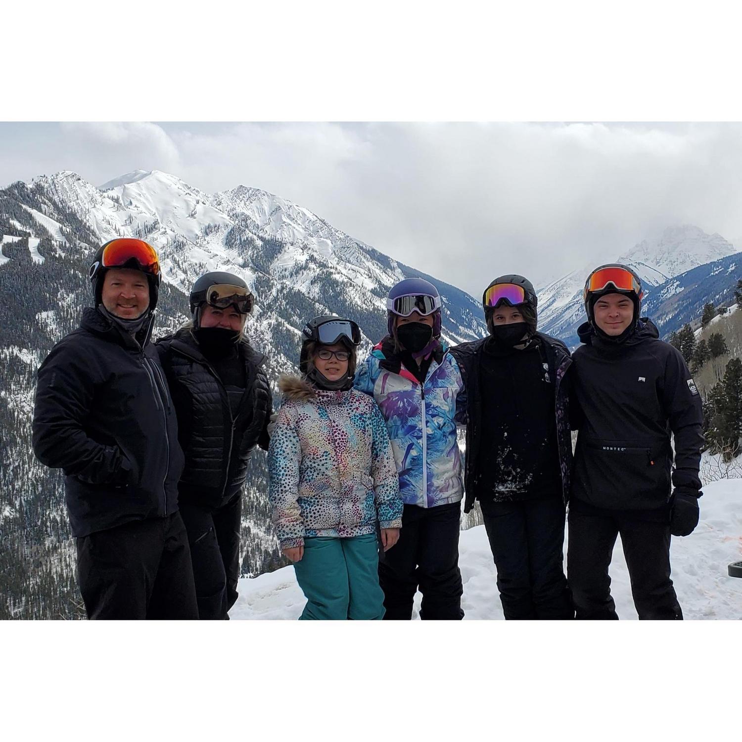 Gary tried for days to coordinate this family photo at the top of a mountain in Aspen as a way to get all the kids together for his proposal to Jen (left to right: Gary, Jen, Madi, Kyra, Quinn, Zach)