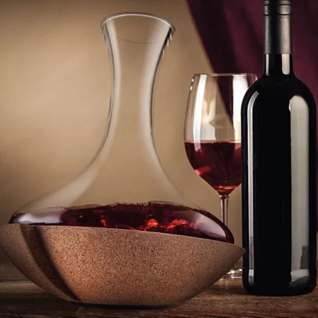 Swirling Carafe