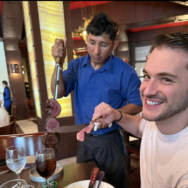 Contribute to Andrés’ all-you-can-eat churrasco journey