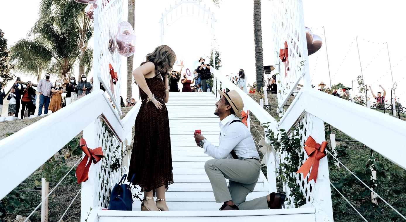 The Wedding Website of Cinthia De La Mora and Julio Huaman