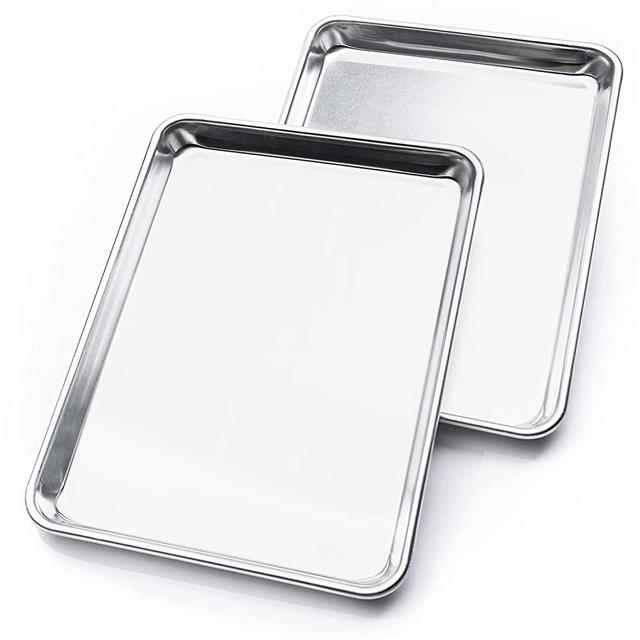 Half Sheet Baking Pan Set, Commercial Quality Aluminum Large Cookie Sheet Set - Oven-Safe, Easy to Clean, Rimmed Cooking Trays - Baking Sheet for Oven, Roasting & Baking - 13.1" x 17.8" - 2-Pack Pans