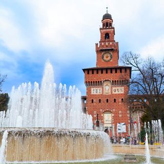 Introduction to Milan Walking Tour for 2