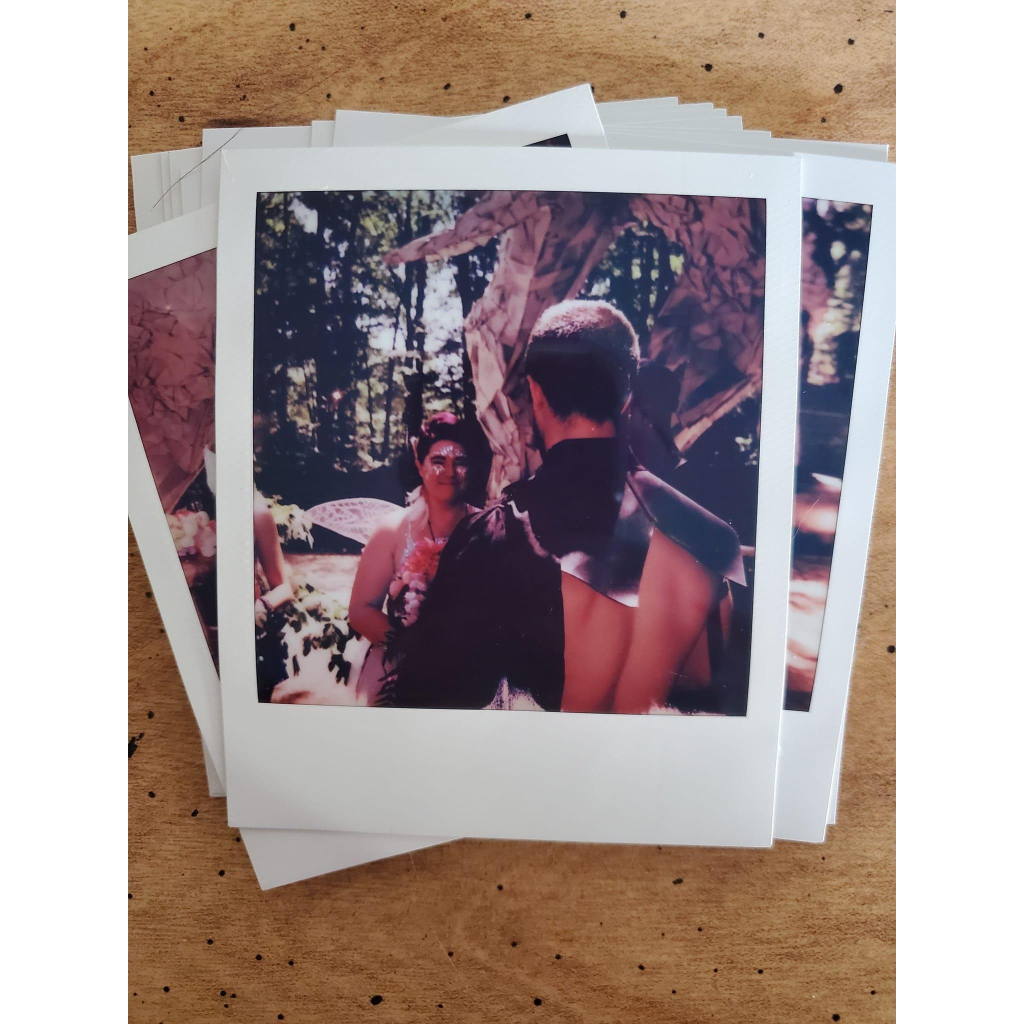 Who needs a pro photographer when you've got girlfriends armed with polaroid cameras?