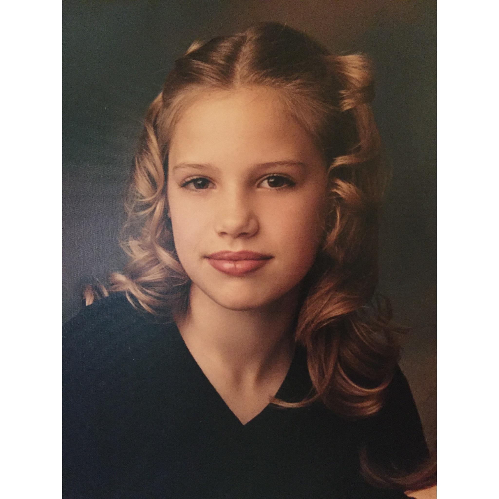 Stephanie was an adorable little girl, this was the first childhood photo I saw of her.