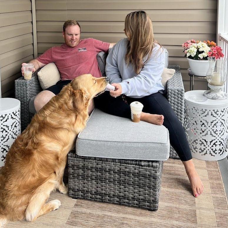 Enjoying our weekend tradition, coffee and pup cups☕️💚