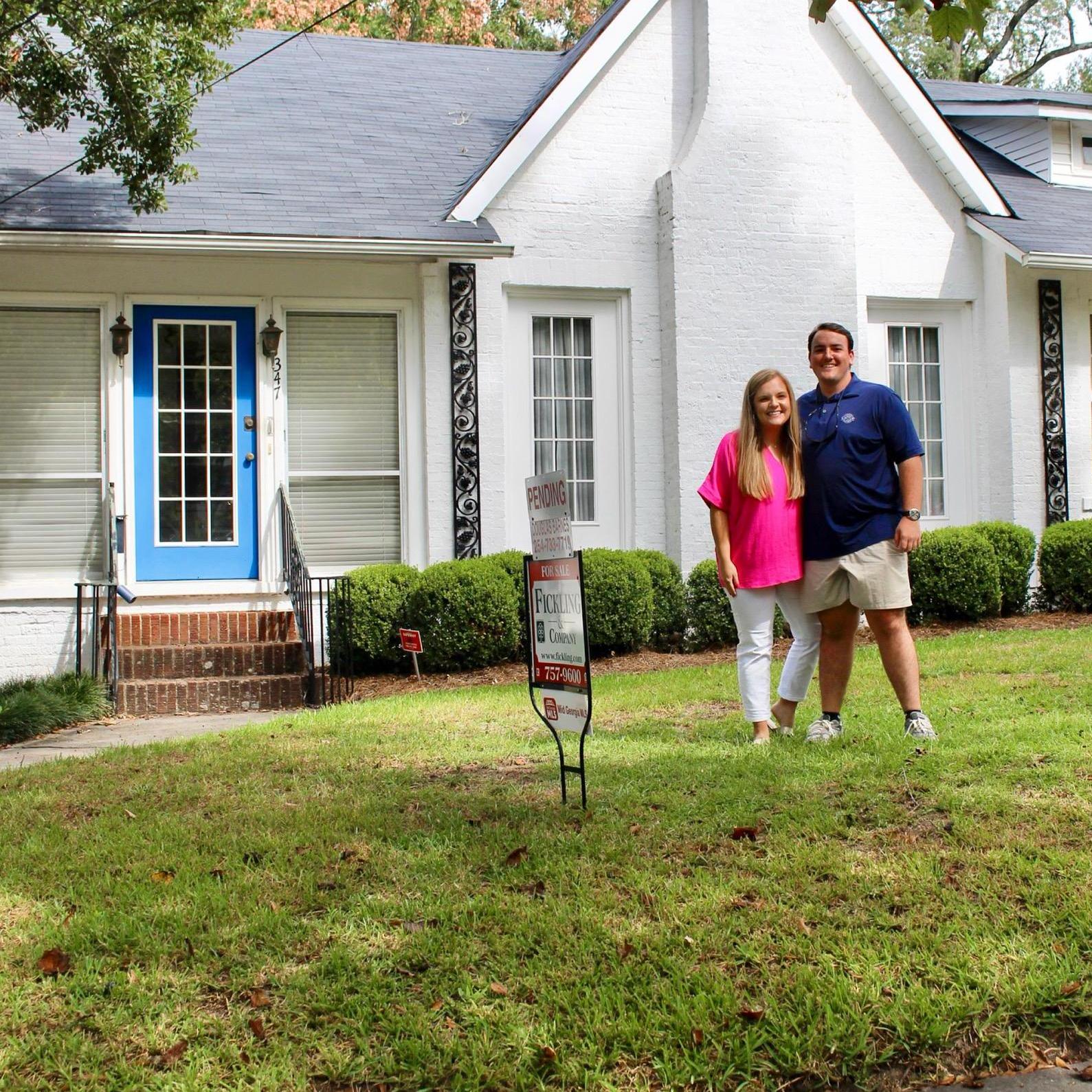In September 2020 we bought our first house! It's been so much fun renovating it and making into our own.