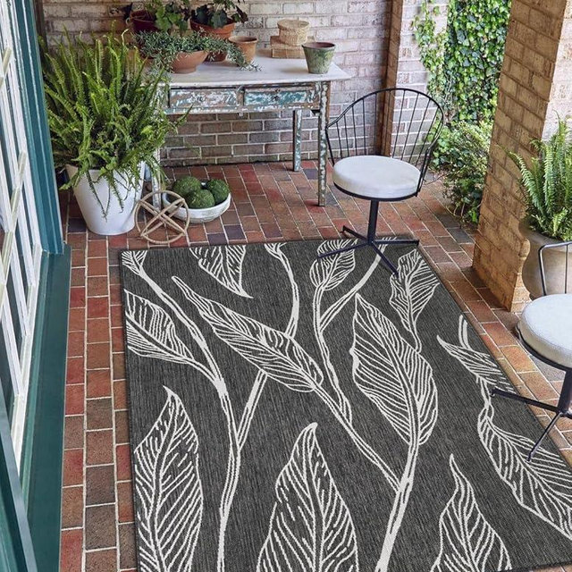 Unique Loom Outdoor Botanical Collection Area Rug - Leaf (5' 3" x 8' Rectangle, Ivory Charcoal)