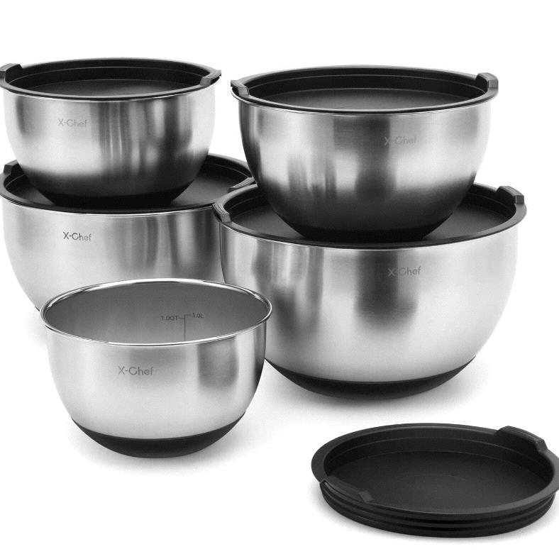 X-Chef Stainless Steel Bowls with Lids, Mixing Storage Bowl Set of 5 with Measurement, Stackable & Non-slip (1, 2, 2.5, 3.5, 4.5 QT)