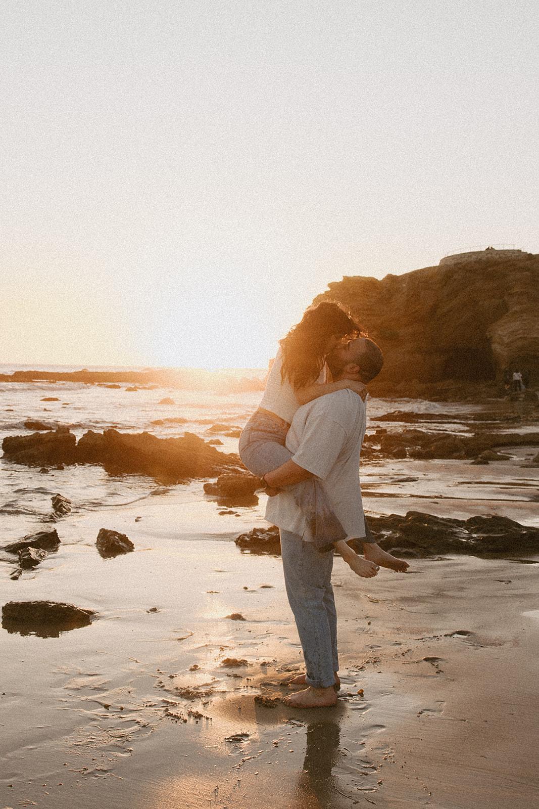 The Wedding Website of Amanda Servin and Alexander Moraga