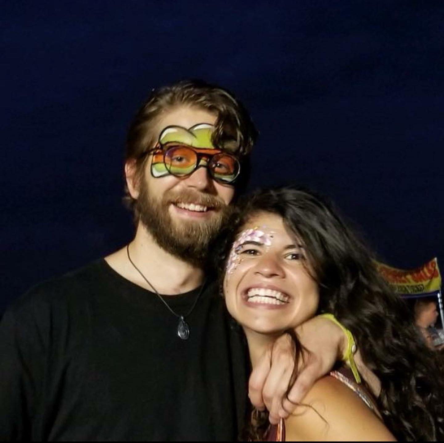 First date- We went to the balloon festival and got face paintings as soon as we got there! Wade's was obviously better.