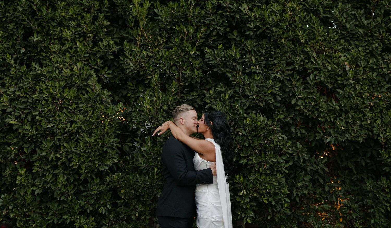 The Wedding Website of Pari-Naz Javaheri and Bradley Fitzgerald