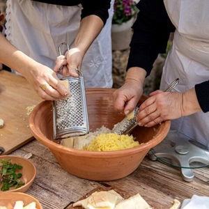 Honeymoon Cooking Class in Sardinia