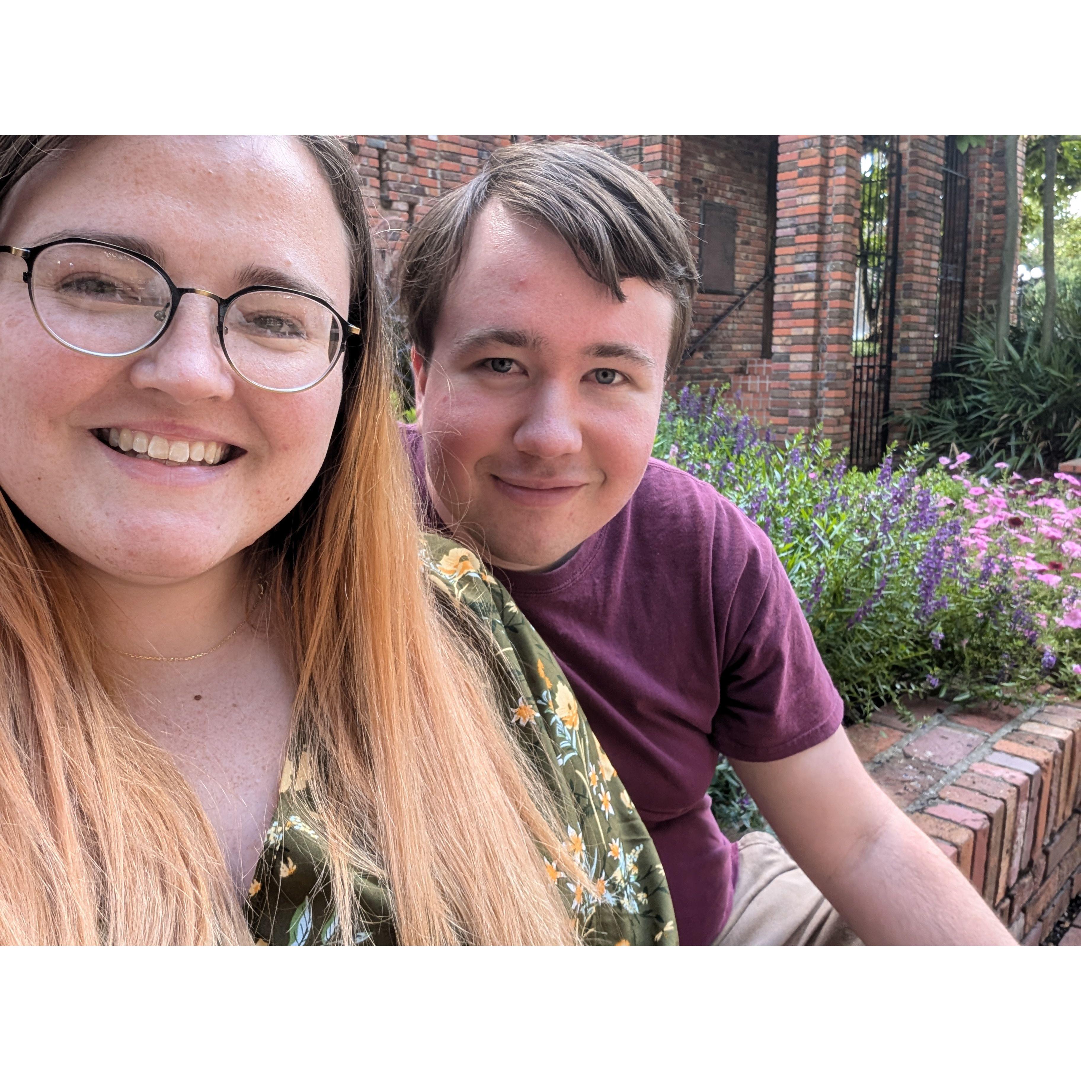Matthew showing Ashley around Mississippi State for the first time