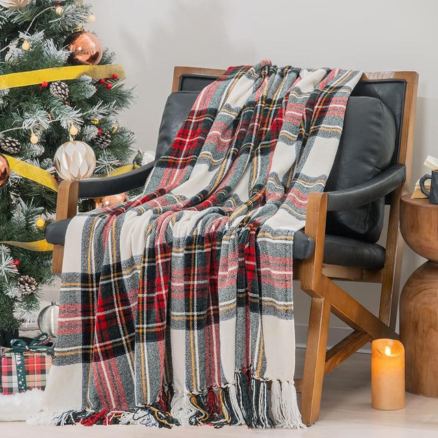 EVERGRACE Stewart Christmas Plaid Chenille Throw Blanket for Couch, Super Soft Cozy Tartan Checkered Throw Blanket with Tassels, Lightweight Plush Chenille Knit Throw for Christmas Decor, 60”x80”