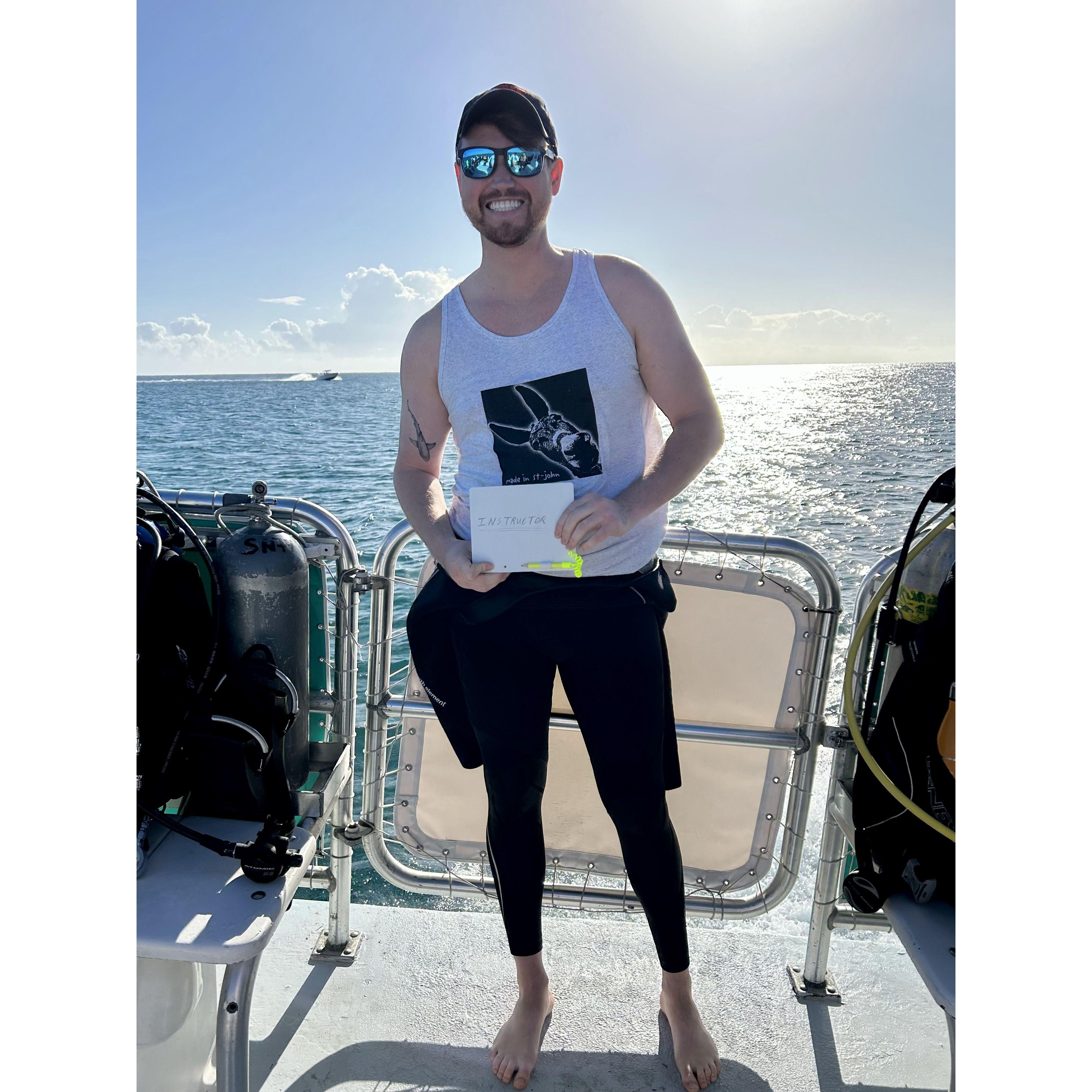 Michael getting his Dive Instructor Certification with 15 specialties!
📍Fort Lauderdale, FL