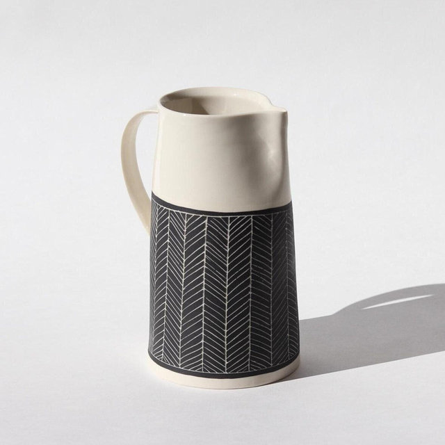 Herringbone Pitcher - Black