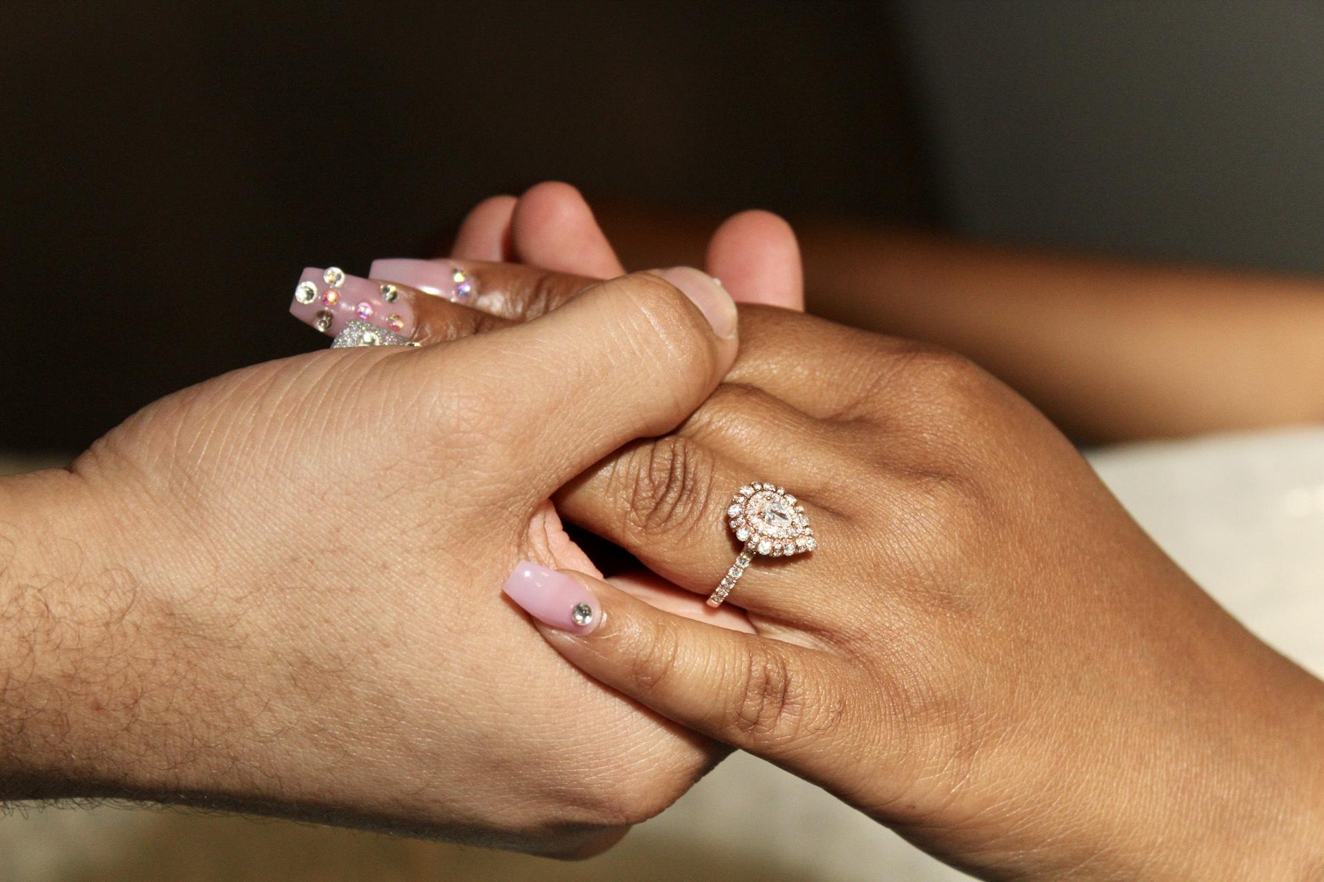 The Wedding Website of Alfaretta Jewel Harris and Justin Howard Goodall