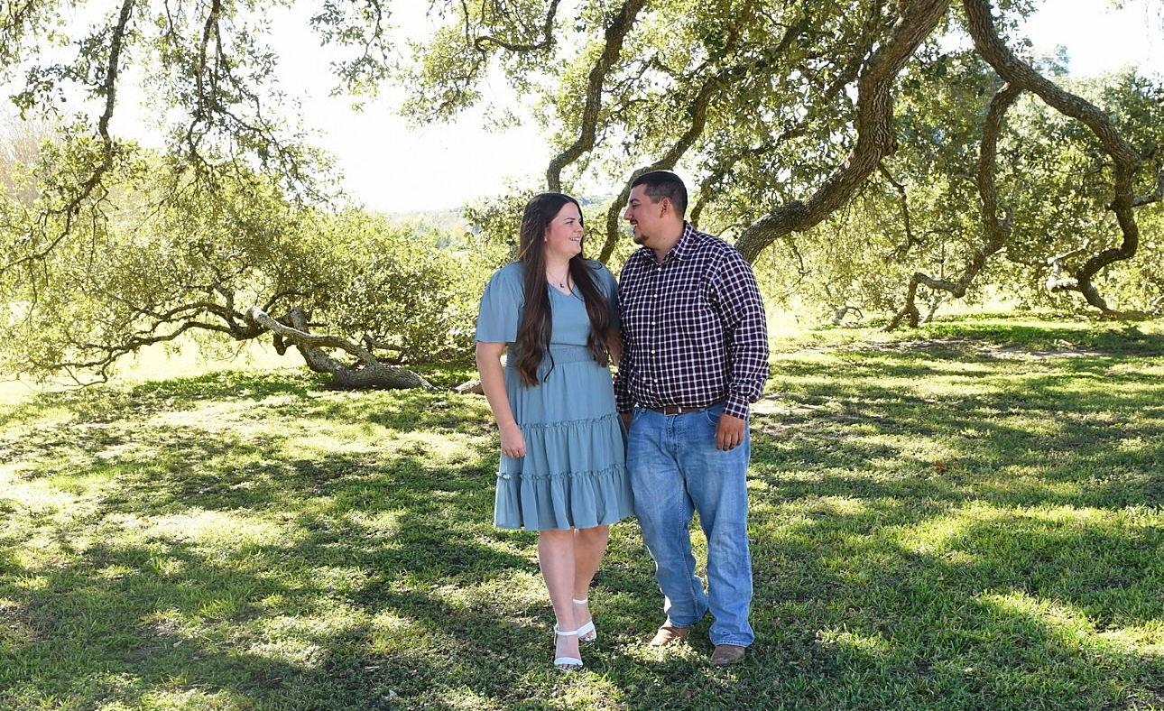 The Wedding Website of Loryn Henderson and Brayden Flores