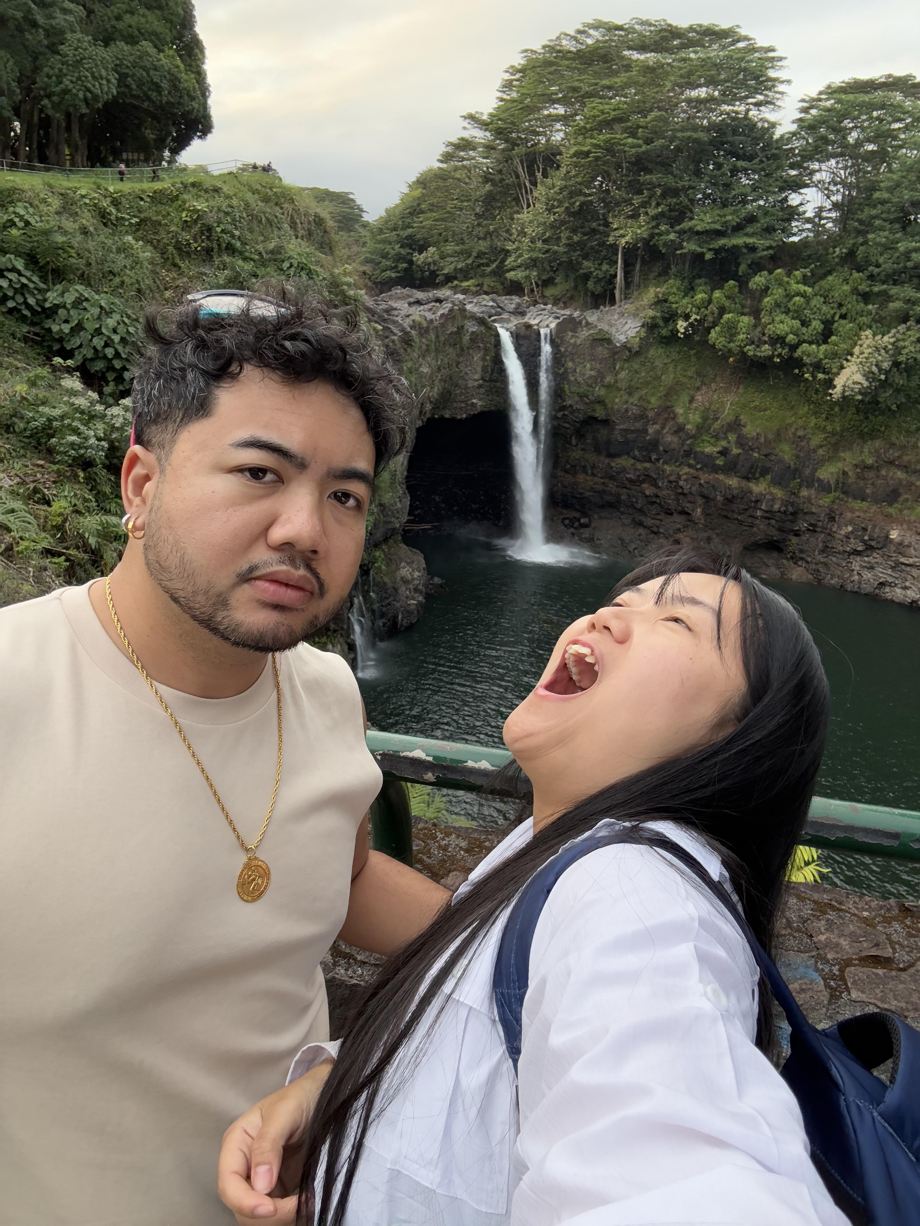 The Wedding Website of Vivi Vivi and Paul Louie Balogo