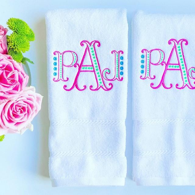 Monogrammed Hand Towel, Personalized Hand Towel, Embroidered Hand Towel, Guest Bathroom Towel, Hand Towels Monogrammed, Cotton, Wedding Gift