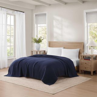 Pique Blanket