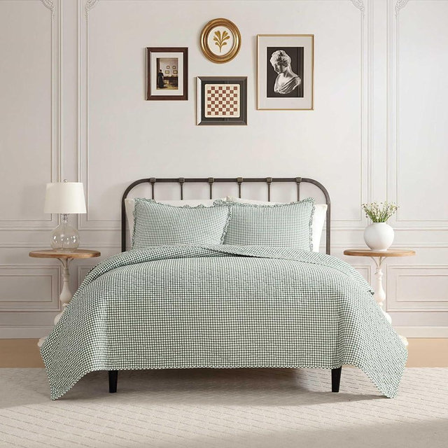 Laura Ashley - Full/Queen Quilt Set, Pre-Washed Cotton Bedding with Matching Sham, Lightweight for Year Round Use, Oeko-Tex Certified (Gracies Gingham Green)
