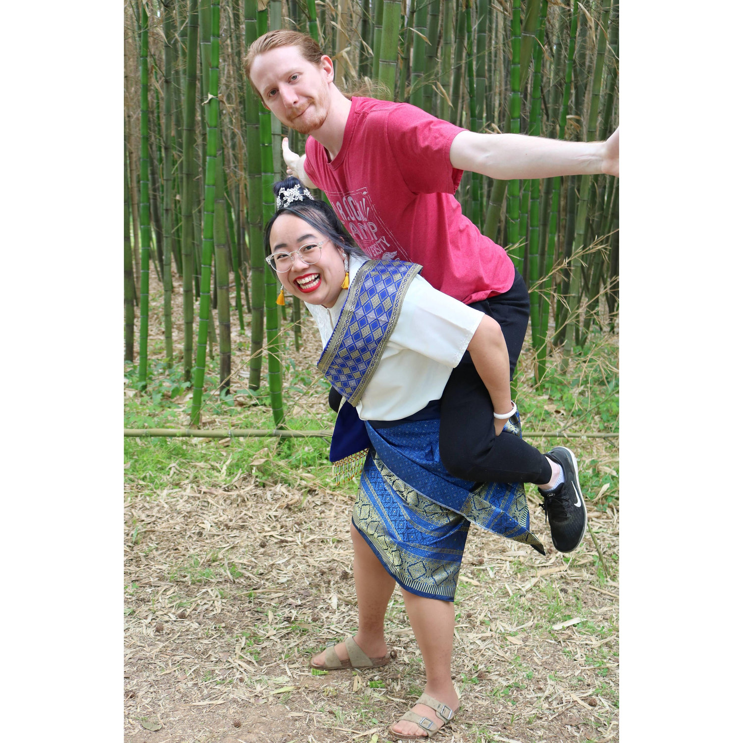 Nalee carrying Alex in this relationship.