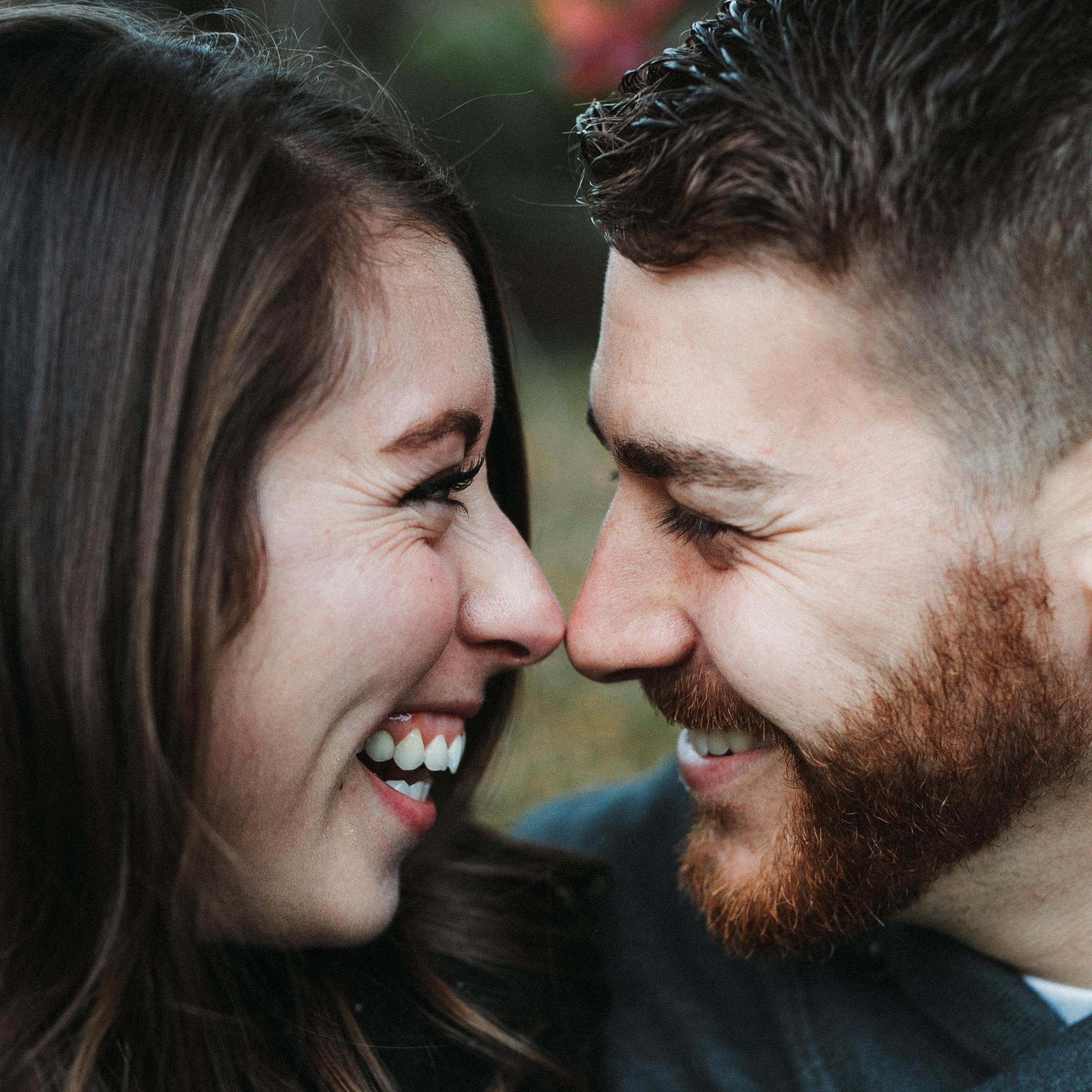 Kelsey loves Eric's profile. When she's not staring into his eyes lovingly, she's asking him to please turn sideways.