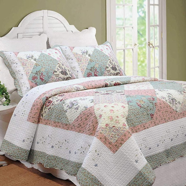 Cozy Line Home Fashions Floral Real Patchwork Tiffany Green Peach Scalloped Edge Country 100% Cotton Quilt Bedding Set, Reversible Coverlet Bedspread for Women (Celia, Queen - 3 Piece)