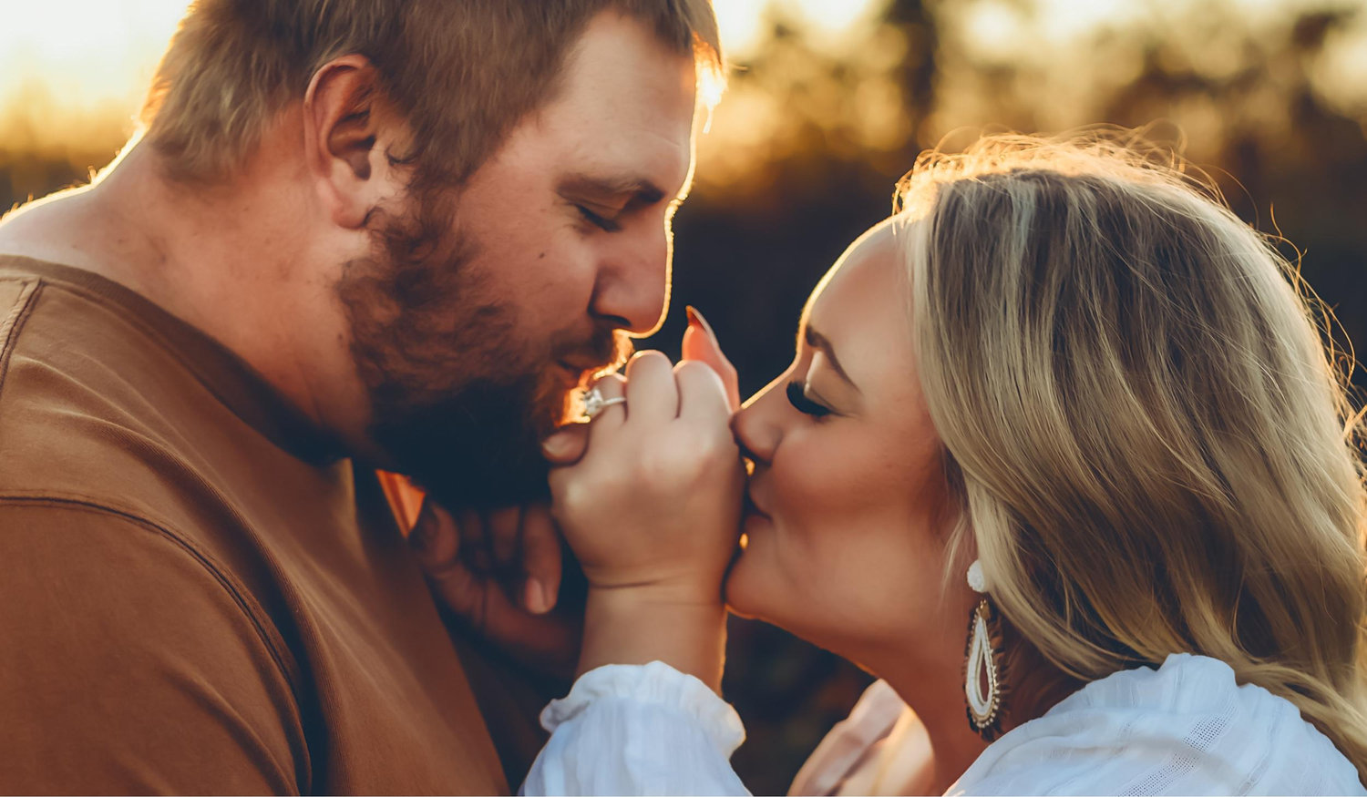 The Wedding Website of Ahnie Stoos and Josh Fitzgerald