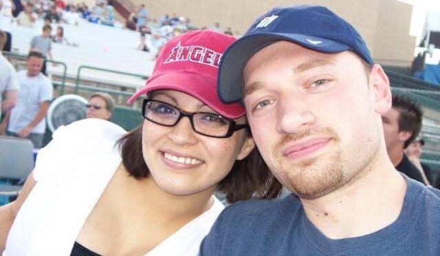 The Wedding Website of Annette Vazquez and Berry Janssen