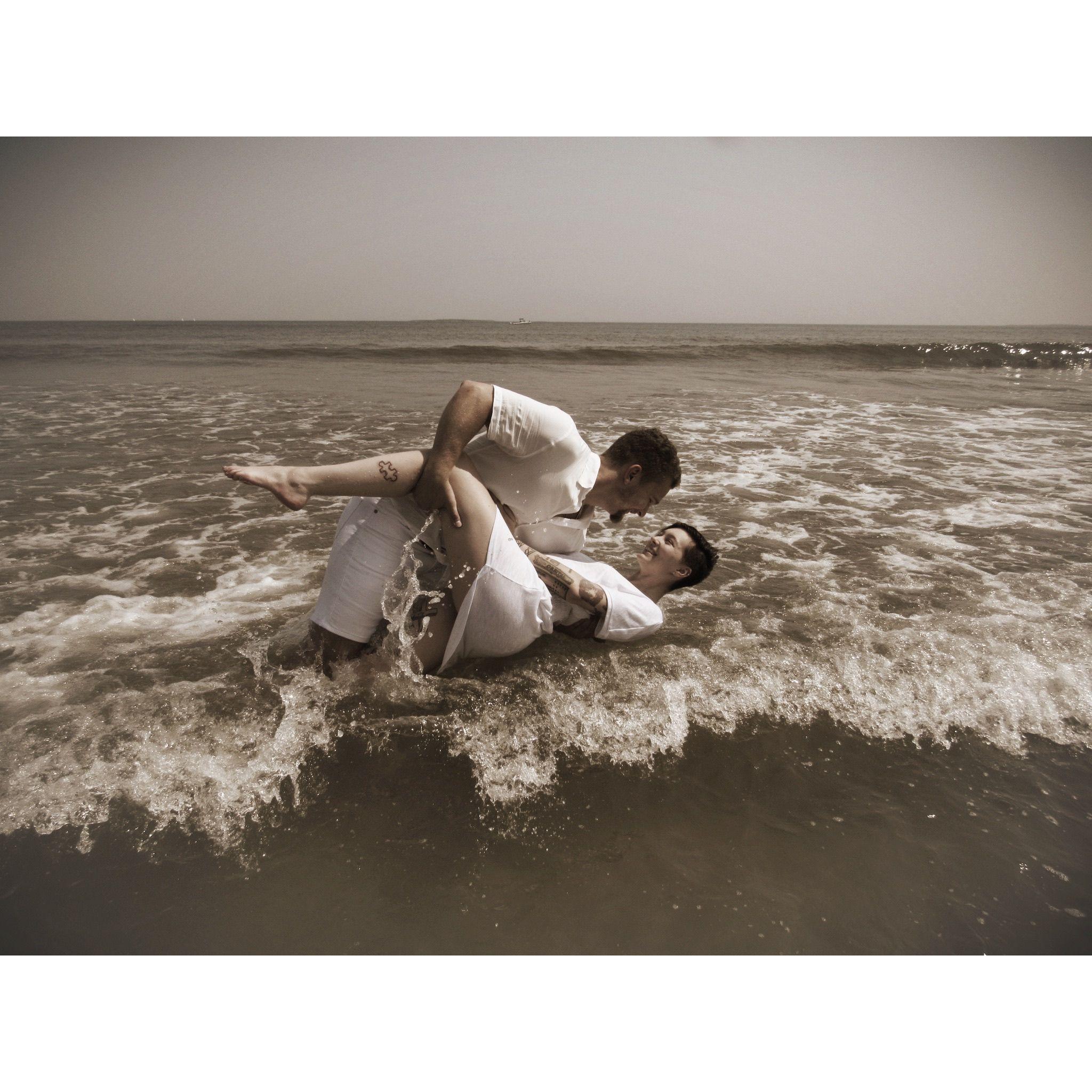 Our second time doing our romantic dip for the camera, this time for our engagement photoshoot!