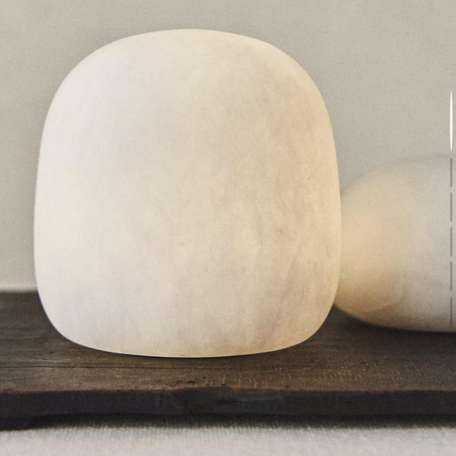 ALABASTER SEMI-OVAL TABLE LAMP