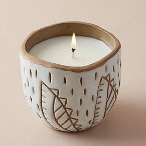 Knotwork LA Etched Ceramic Candle- Sea Grass & Gardenia