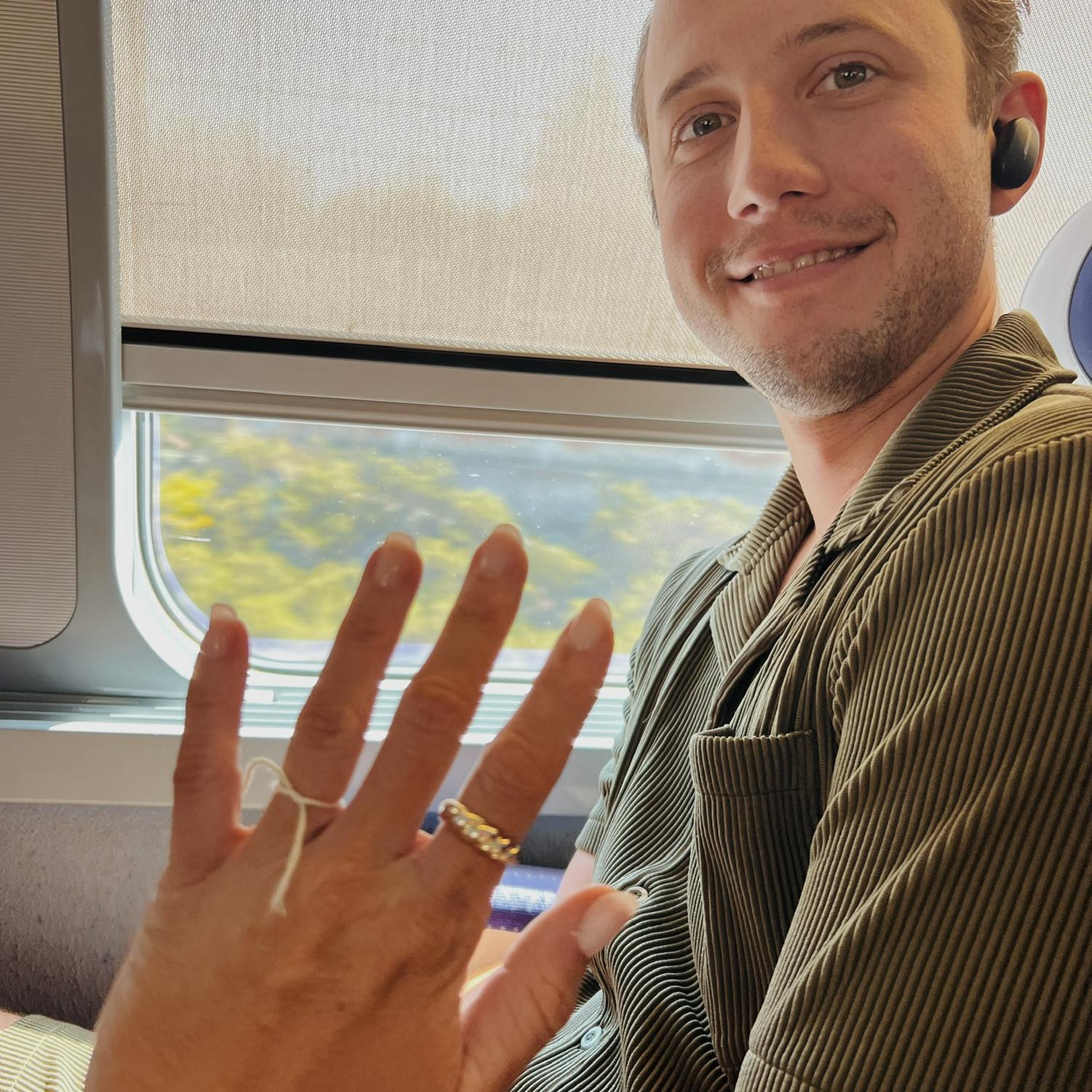 Jack proposed on the Eurostar with a string ring..little did I know.