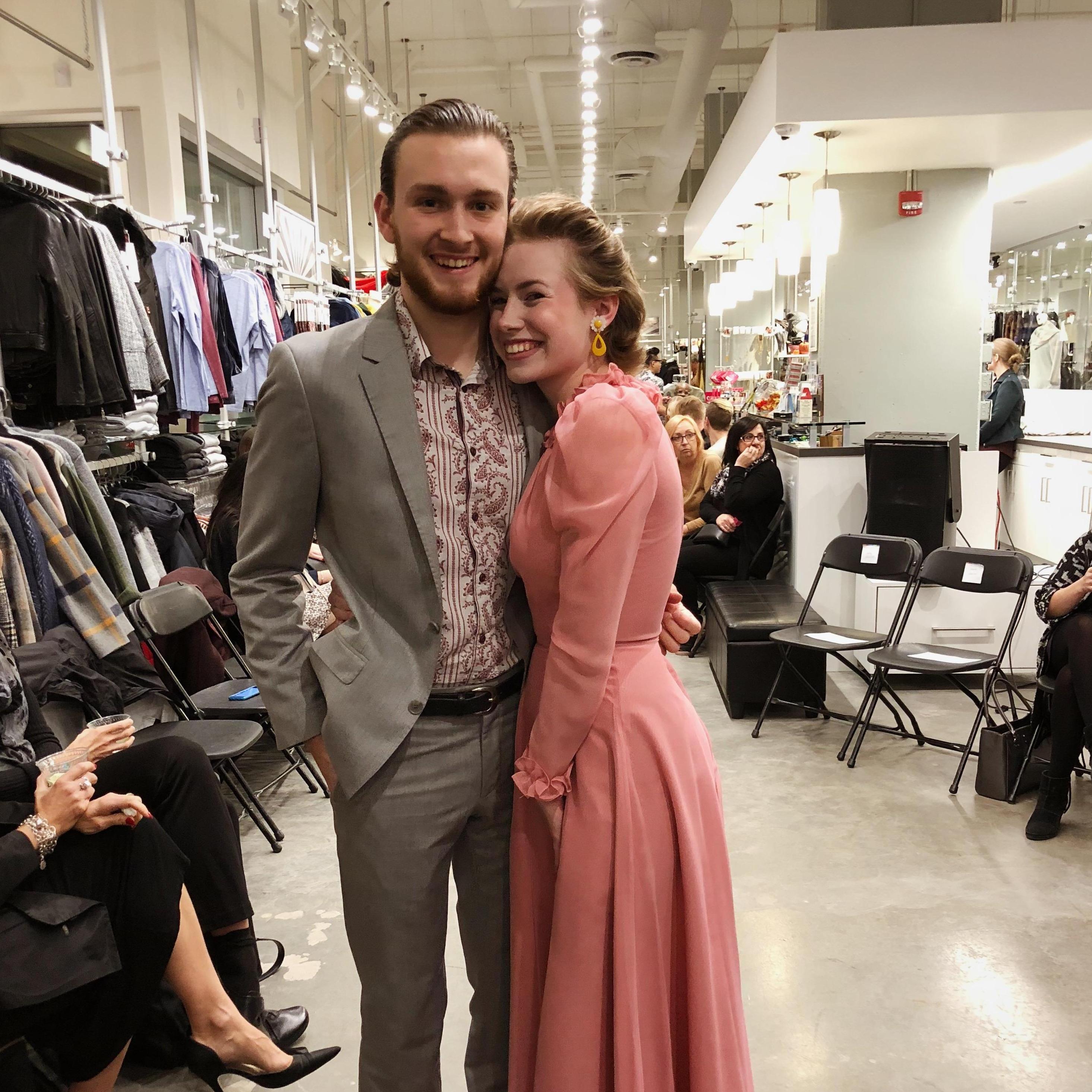 A night out at a fashion show! 👔👗