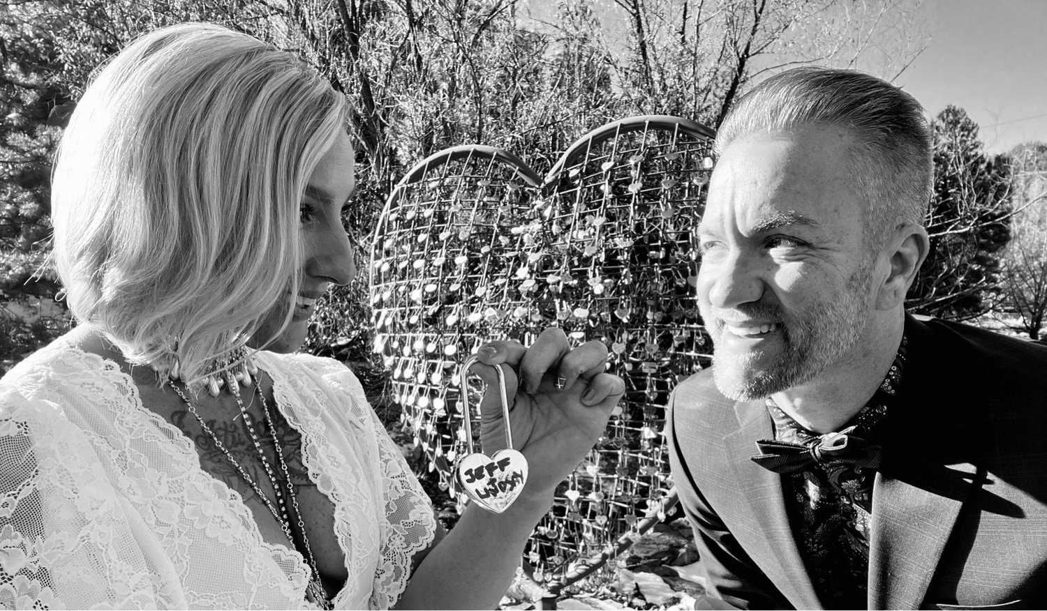 The Wedding Website of Lindsay Jones and Jeff Shabansky
