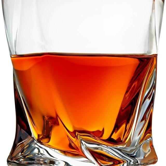 Venero Crystal Whiskey Glasses, Set of 4 Rocks Glasses in Satin-Lined Gift Box - Old Fashioned Lowball Bar Tumblers for Drinking Bourbon, Scotch Whisky, Cocktails, Cognac