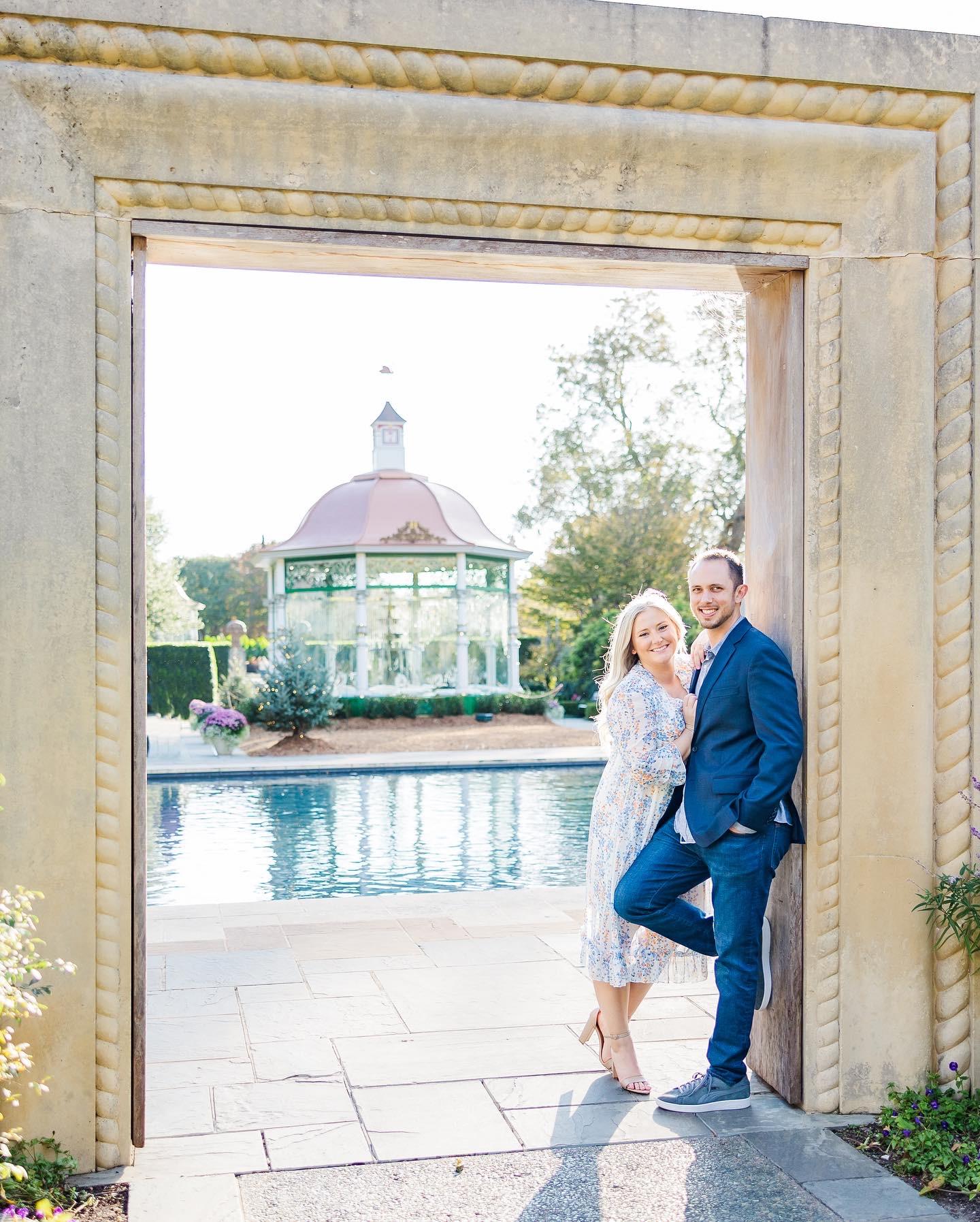 The Wedding Website of Lindsey Lyles and Chris Blake