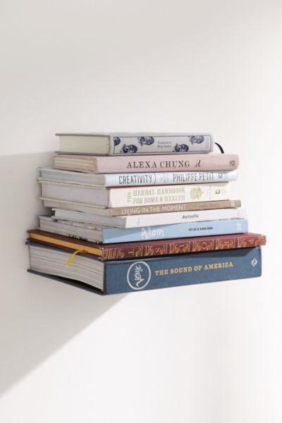 10 Invisible Book Shelves