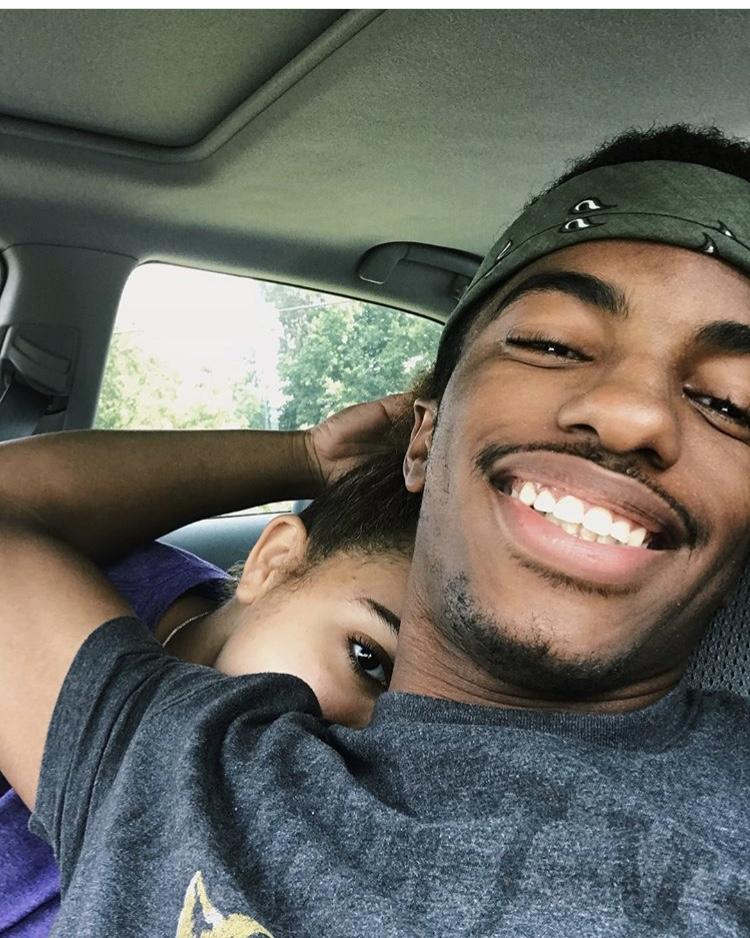 The Wedding Website of Ariana Graham and Kerwin Roberts