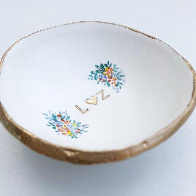 Engagement Gift, Mrs Ring Dish, Jewelry Dish, Bridal Shower Gift, Gift for Bride, Wedding Gift, Unique Wedding Gift, Custom ring, Ring Dish