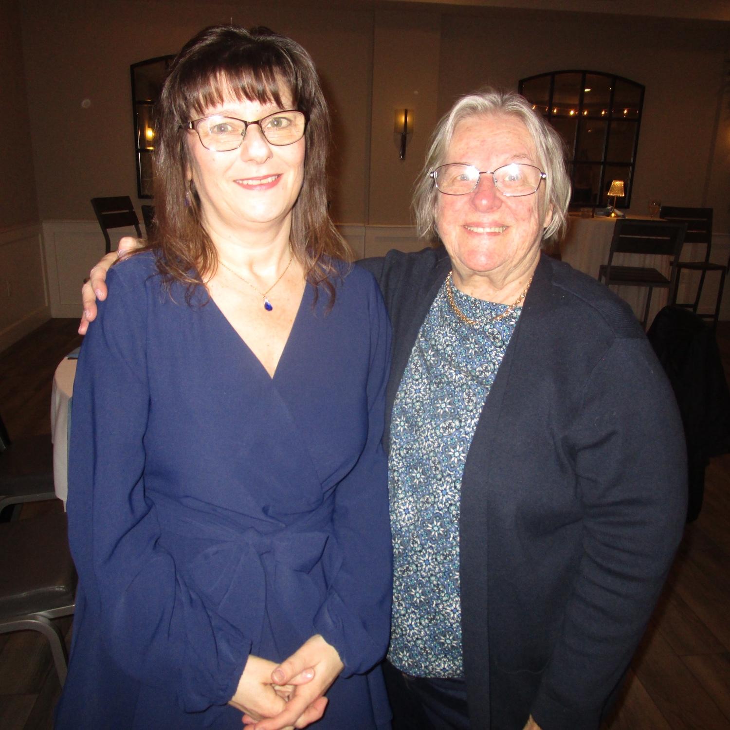 Mabel’s mother and her aunt Carol