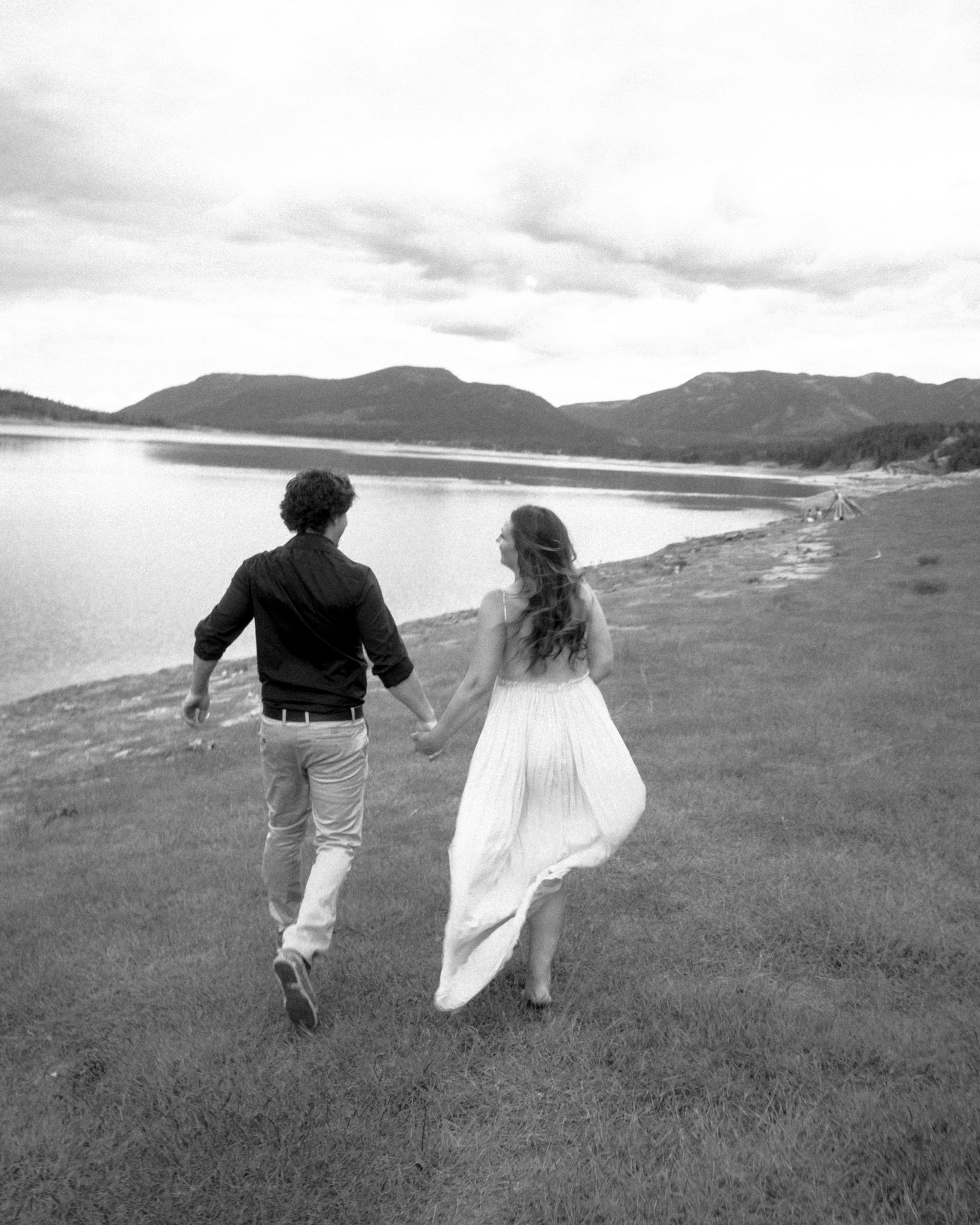 The Wedding Website of Aiyana Lauridsen and Rory Redwood