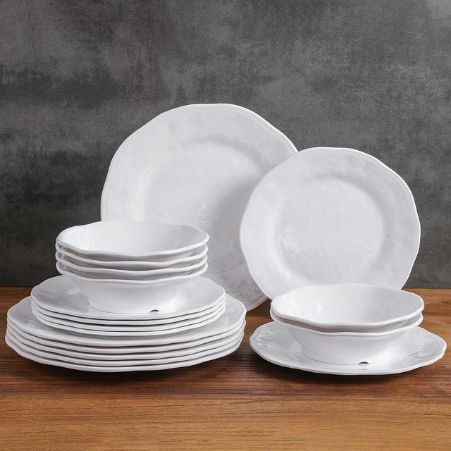 ZAROCRUS White Melamine Dinnerware Set, 18 Pcs Lightweight and Unbreakable Outdoor Plates and Bowls Set, Camping Melamine Dishes Set, Chip Resistant Kitchen Plates for Indoor and Outdoor Use