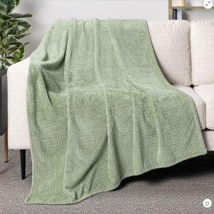 Lightweight Fleece Throw Blanket (Sage Green)