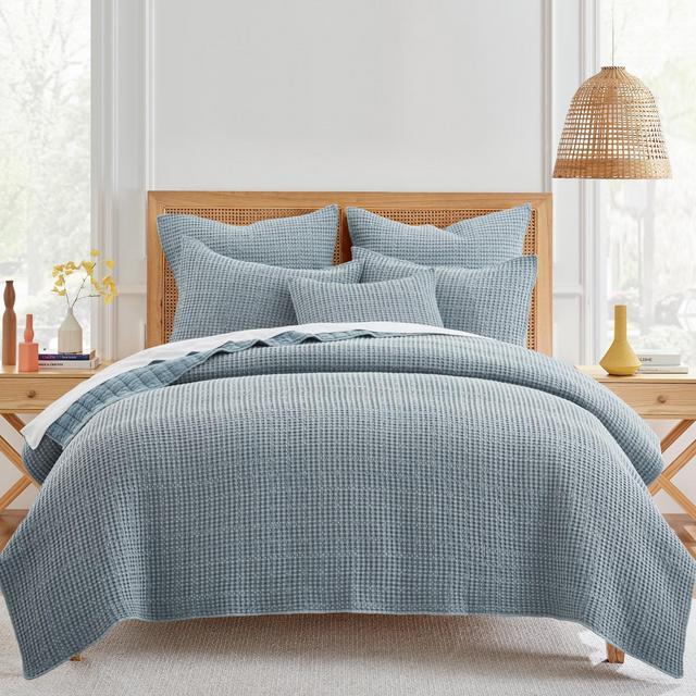 Mills Waffle Chambray Full/Queen Quilt Set - Levtex Home