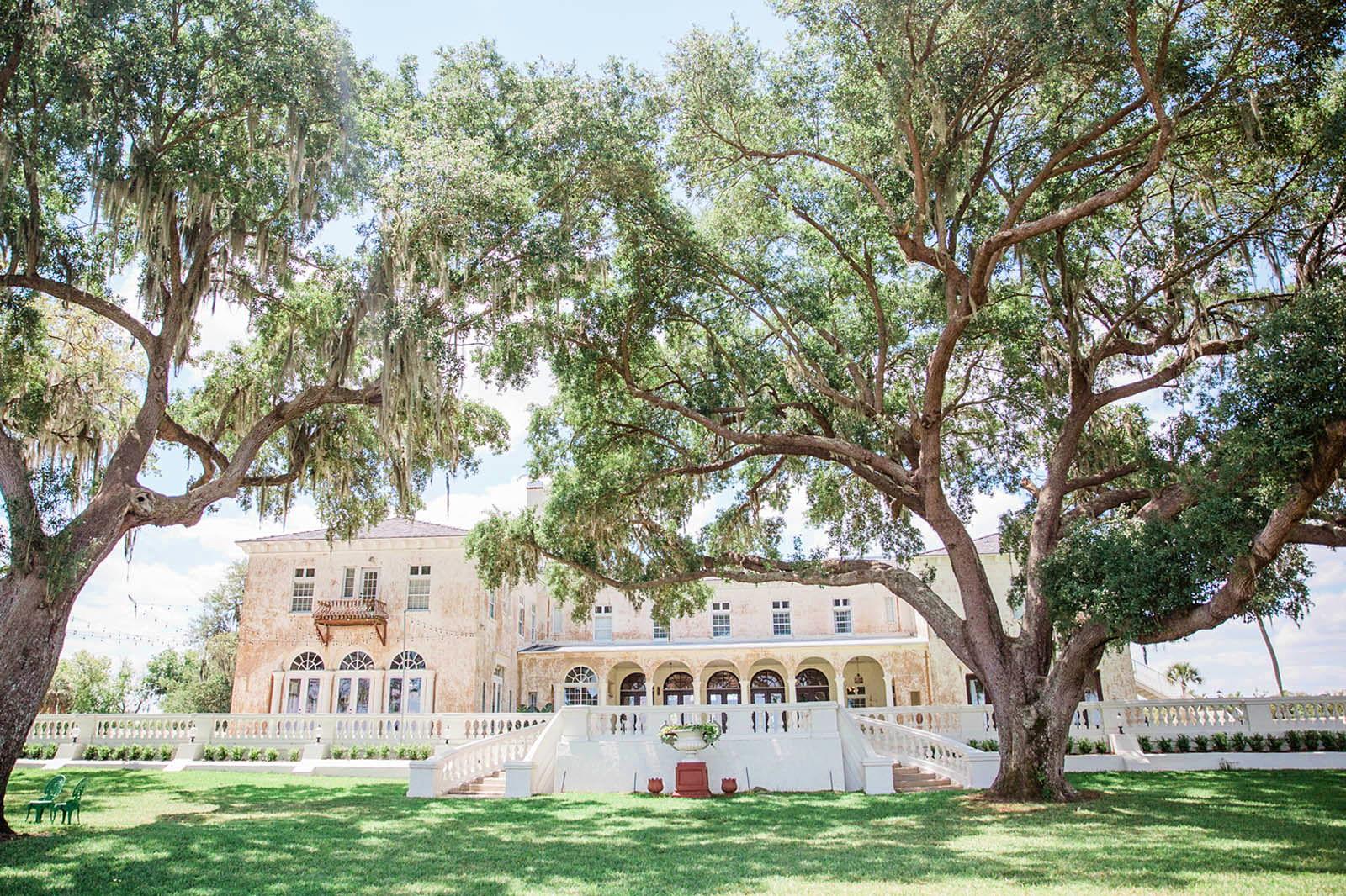 The Wedding Website of Aaliyah Stateson and Colton Harris