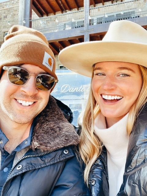 The Wedding Website of Courtney Vetters and Michael Constantinides