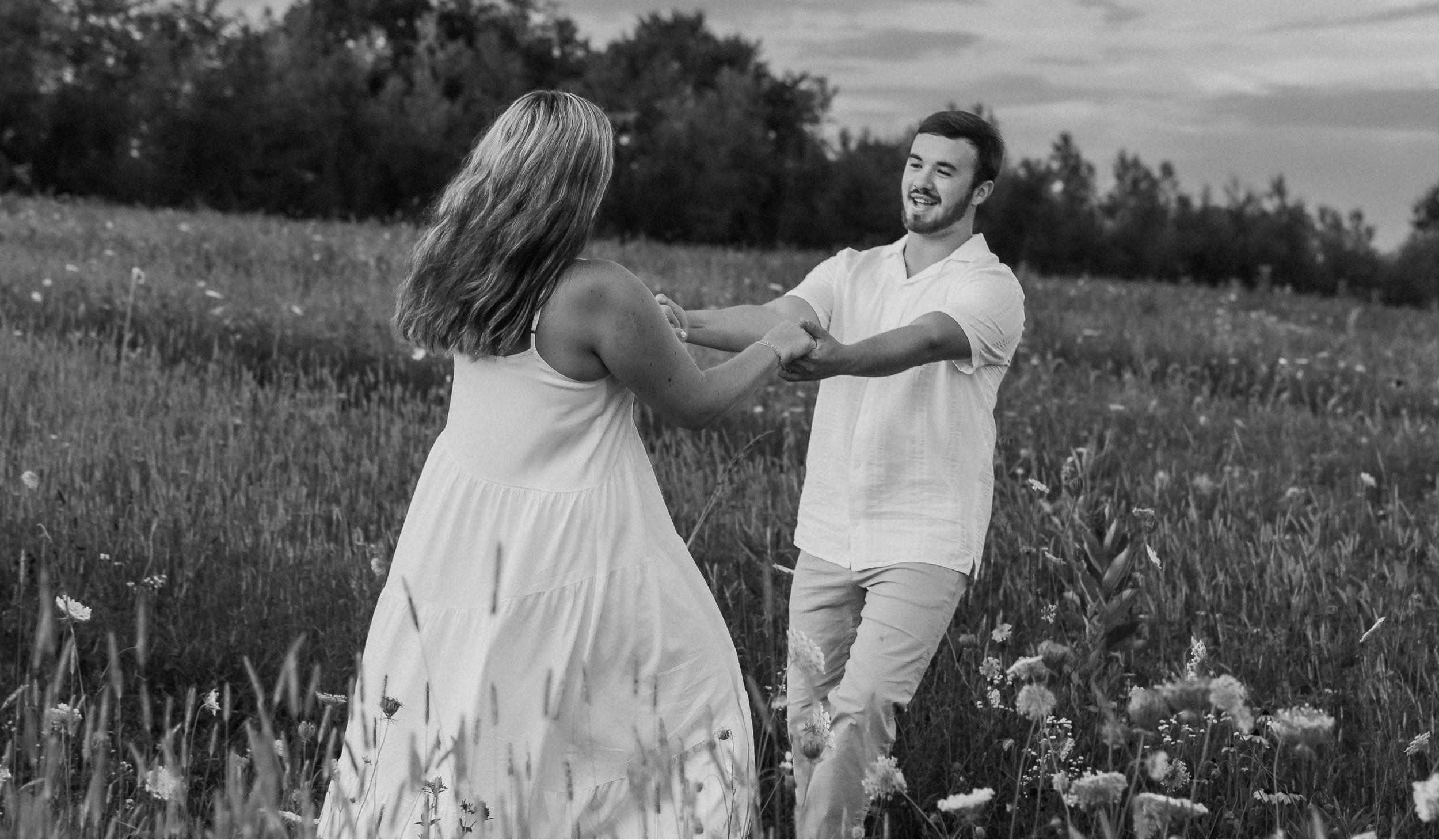 The Wedding Website of Taylor Murray and Logan Napier